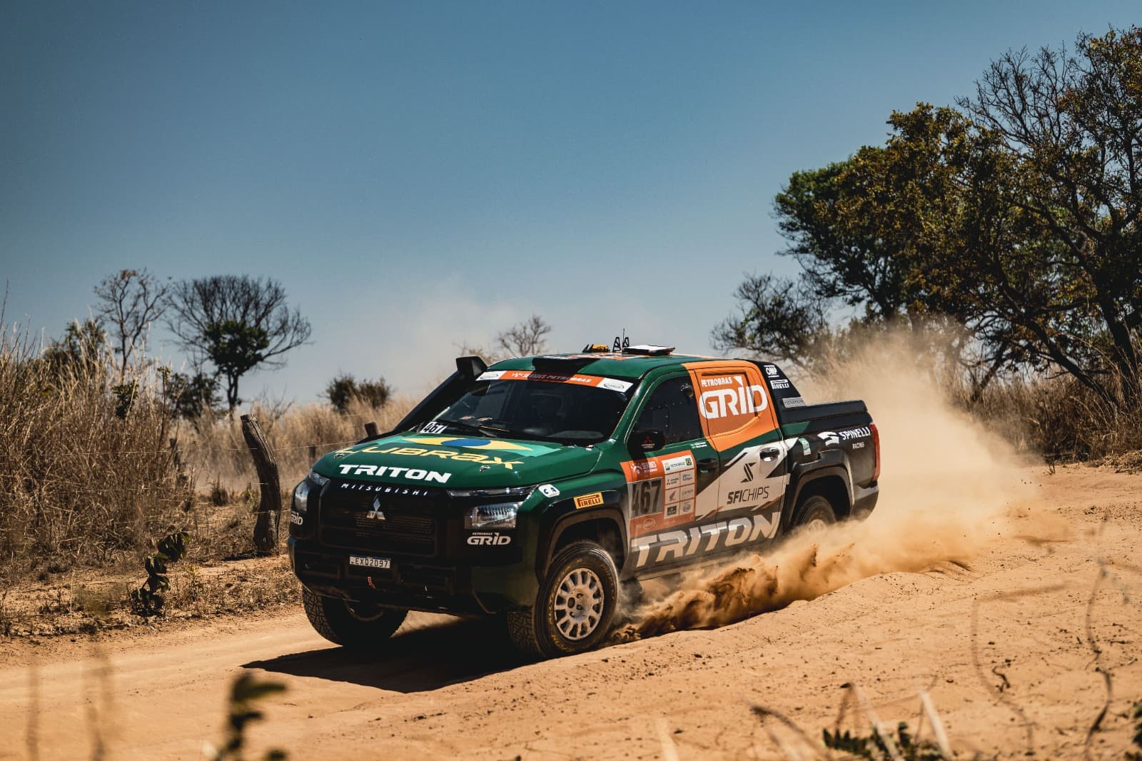 Triton Katana R conquista primeira vitória no Sertões Petrobras; L200 Evolution supera etapa mais longa da prova