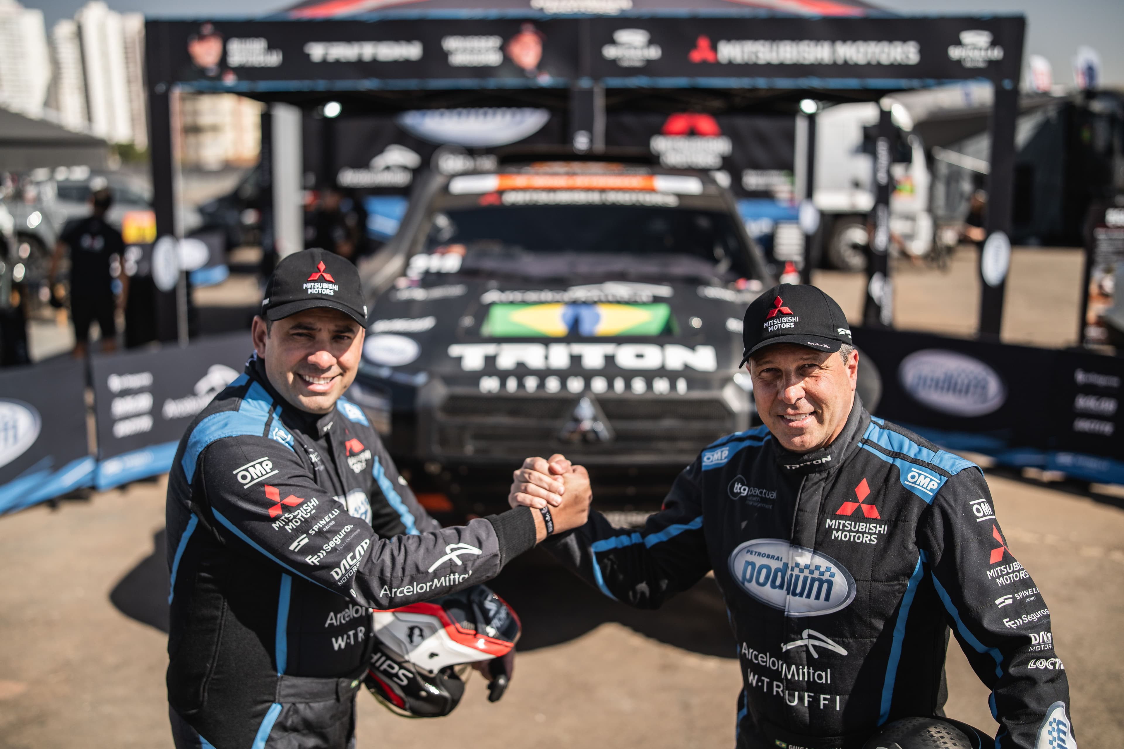 Mitsubishi Motors reafirma protagonismo no off-road nacional com presença marcante e títulos no Sertões 2025