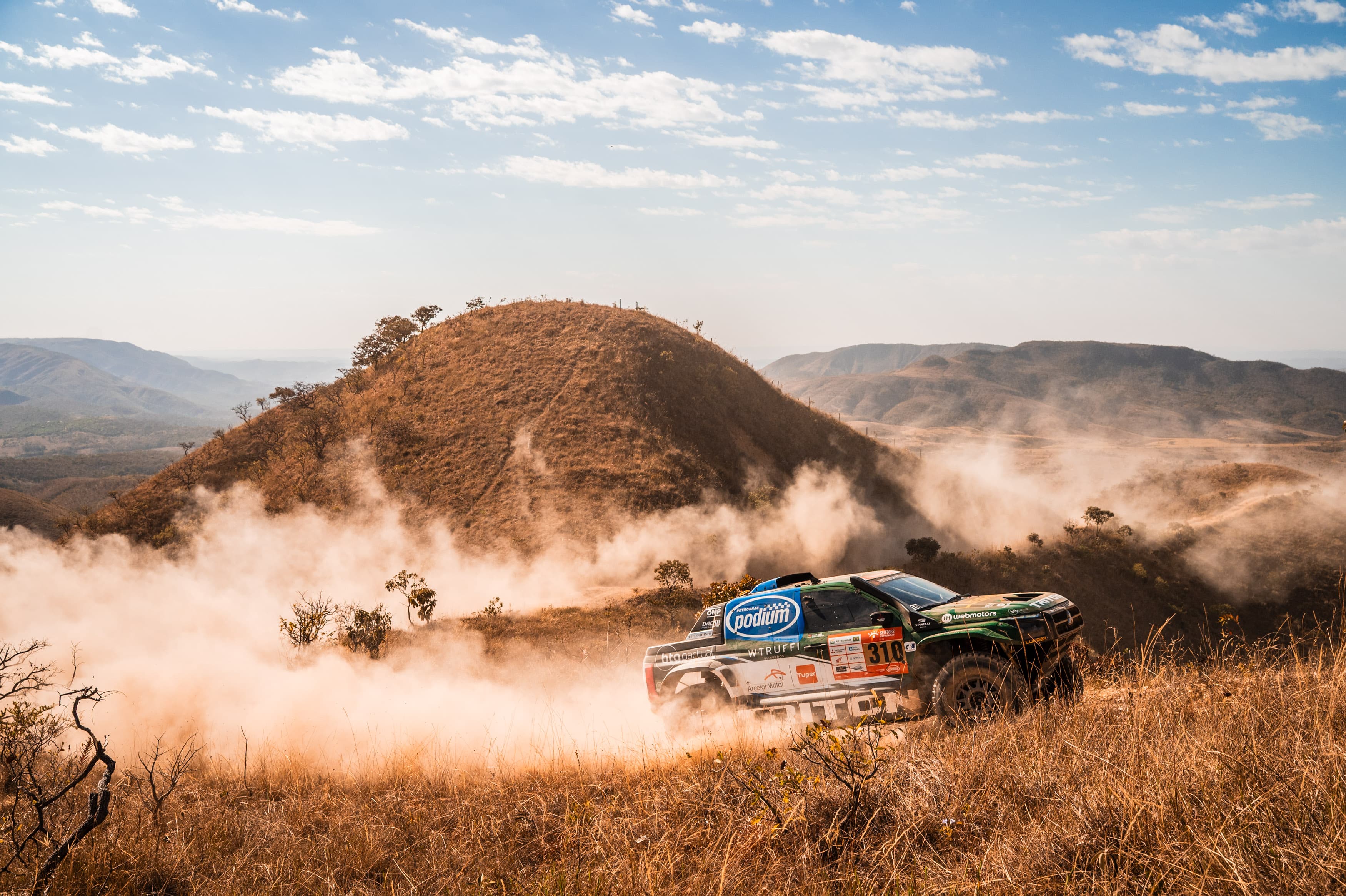 Com um primeiro dia duríssimo no Sertões Petrobras, Mitsubishi Spinelli Racing coloca Triton Ultimate no Top 4