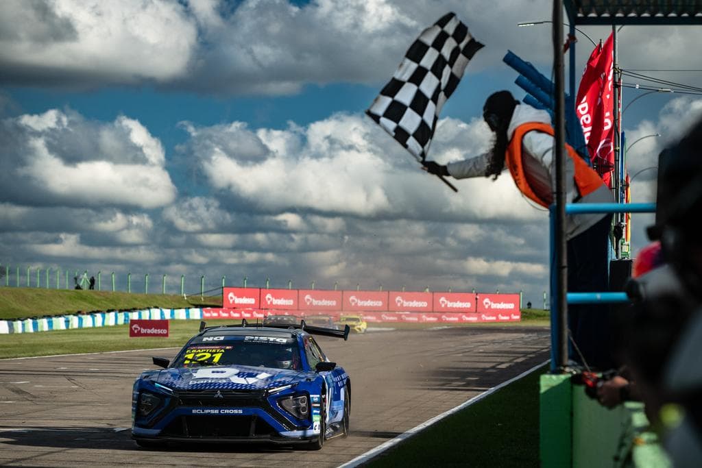 Sábado de pole e vitória para a Mitsubishi Motors em seu reencontro com Santa Cruz do Sul